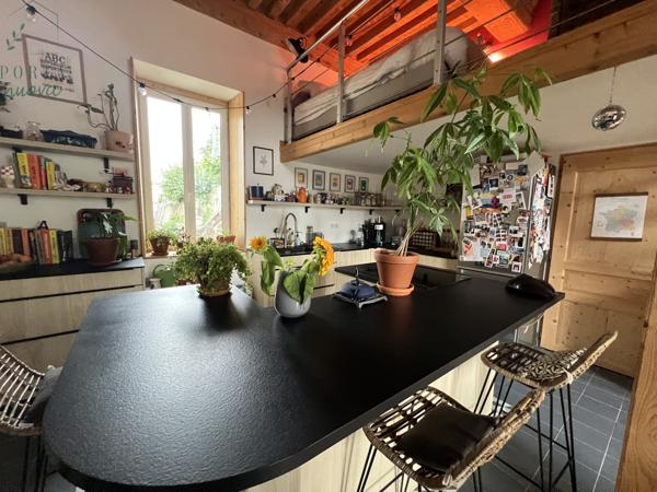 CROIX-ROUSSE - Chamant duplex meublé 44 m²