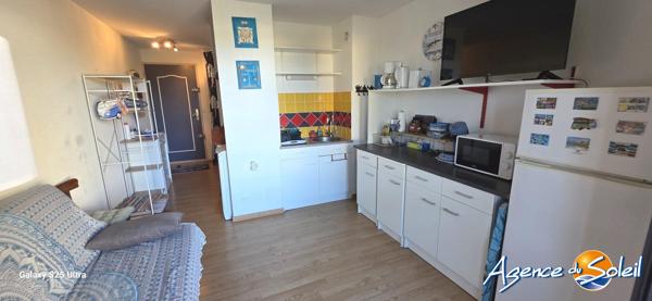 Appartement à Saint-Pierre-la-Mer APPARTEMENT T2 REZ-DE-CHAUSSEE + PARKING