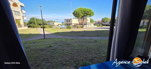 Appartement à Saint-Pierre-la-Mer APPARTEMENT T2 REZ-DE-CHAUSSEE + PARKING