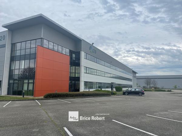Bureaux à louer modulables avec parking à Saint-Quentin-Fallavier