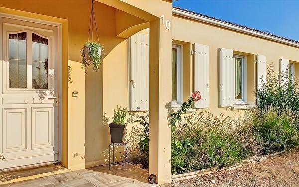 Maison à vendre    5 pièces •  Angliers