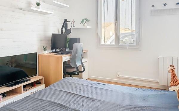 Maison à vendre    5 pièces •  Angliers