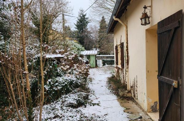 Maison plain-pied avec jardin à fort potentiel