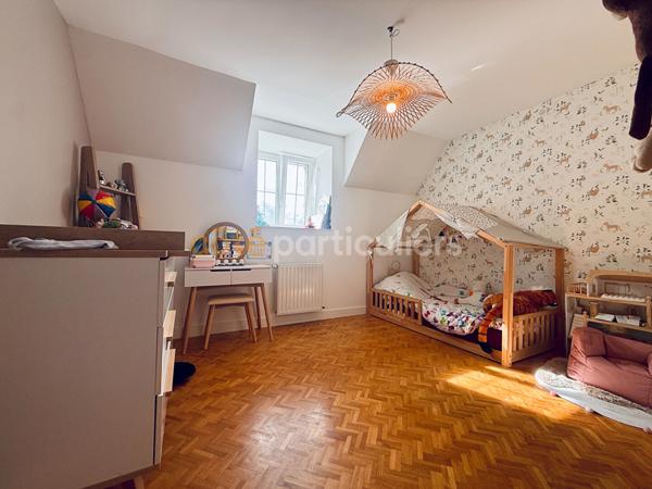 Vente
                Maison325 m² - 10 Pièces -
                    CONDE SUR VIRE (50890)