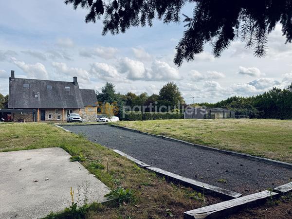 Vente
                Maison325 m² - 10 Pièces -
                    CONDE SUR VIRE (50890)