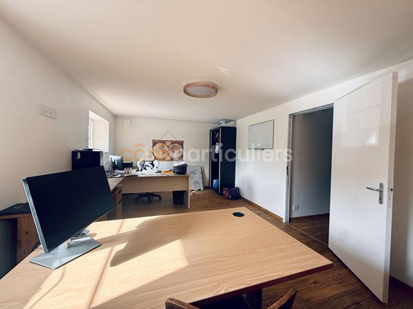 Vente
                Maison325 m² - 10 Pièces -
                    CONDE SUR VIRE (50890)