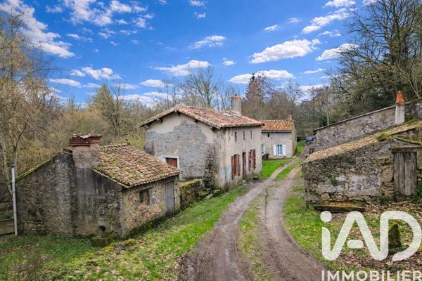 Maison à vendre 3 pièces 130 m² Saint-Aubin-le-Cloud