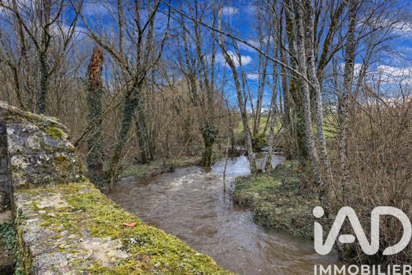 Maison à vendre 3 pièces 130 m² Saint-Aubin-le-Cloud