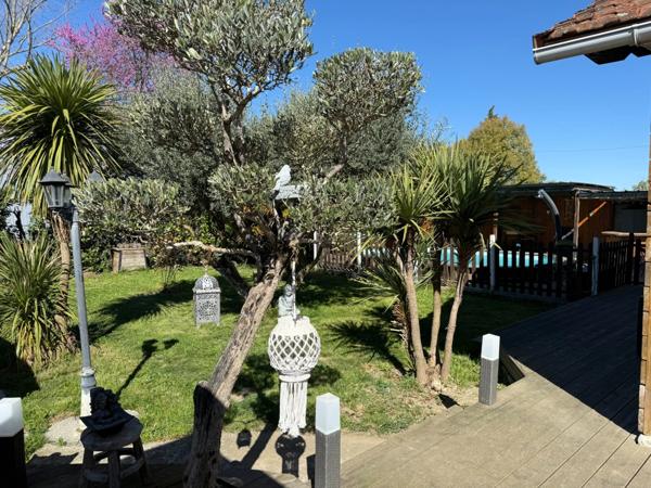Maison à vendre 4 pièces TARBES (65) - Jardin arboré - piscine