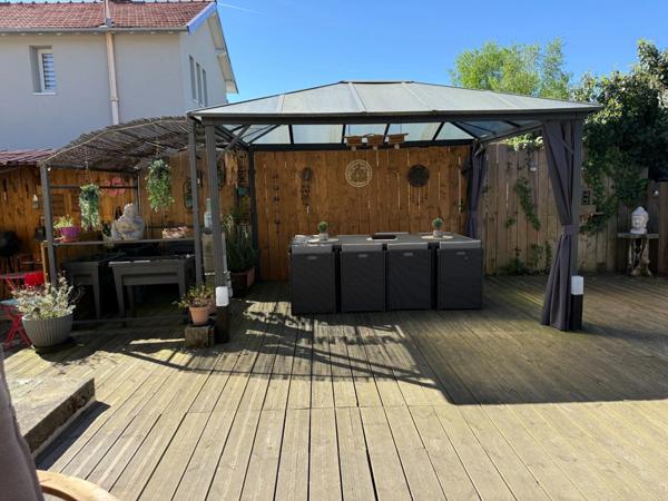 Maison à vendre 4 pièces TARBES (65) - Jardin arboré - piscine