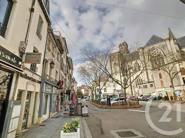 Immeuble à vendre  150 m2 TOUL - 54