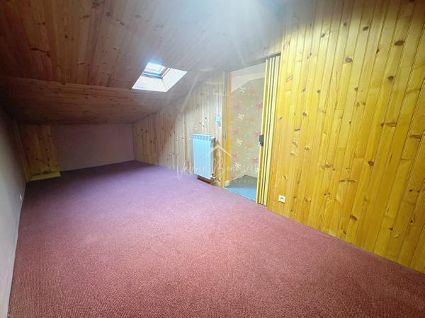 Saint-Affrique (12400) Maison avec véranda et commerce/atelier en CV Saint-Affrique !