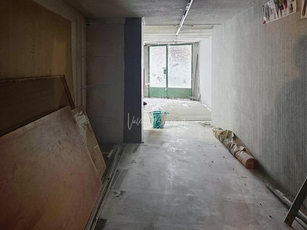 Saint-Affrique (12400) Maison avec véranda et commerce/atelier en CV Saint-Affrique !