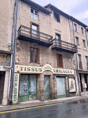 Saint-Affrique (12400) Maison avec véranda et commerce/atelier en CV Saint-Affrique !