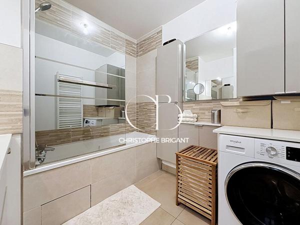 Appartement Rosny Sous Bois  Centre Ville 4 pièce(s) 88 m2 Avec extérieur