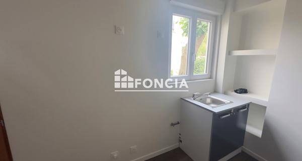 Location Appartement 3 pièces 53.14 m² - Clamart 92140
