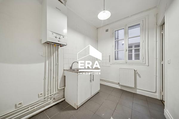 Appartement Paris 3 pièce(s) 56.3 m2