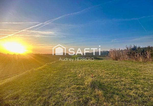Terrain constructible de 450 m² viabilisé - Villeneuve les bouloc