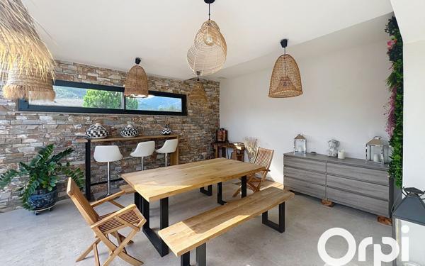 Maison à vendre    4 pièces •  Lecci