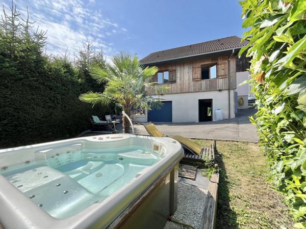 MAISON DE VILLAGE DE 134 M2 / CALME / VUE MONTAGNE