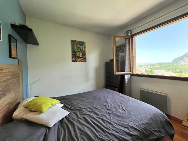 MAISON DE VILLAGE DE 134 M2 / CALME / VUE MONTAGNE