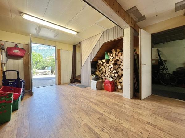 MAISON DE VILLAGE DE 134 M2 / CALME / VUE MONTAGNE