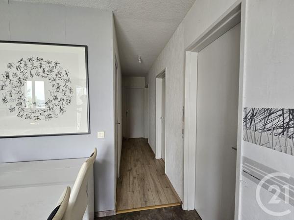 Appartement F4 à vendre  4 pièces - 82 m 2   ORTHEZ  - 64