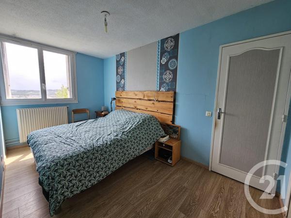 Appartement F4 à vendre  4 pièces - 82 m 2   ORTHEZ  - 64