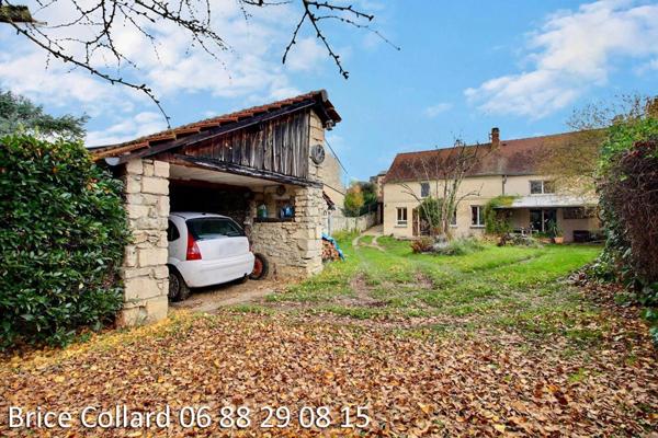60140 MOGNEVILLE Maison en pierre de caractere