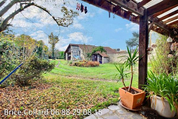 60140 MOGNEVILLE Maison en pierre de caractere