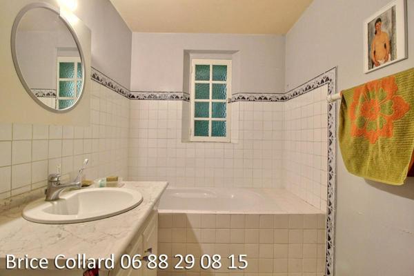 60140 MOGNEVILLE Maison en pierre de caractere