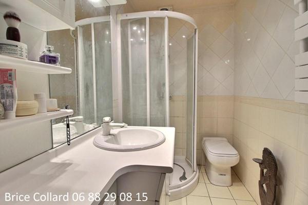 60140 MOGNEVILLE Maison en pierre de caractere