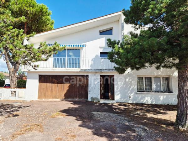 Maison à vendre 5 pièces ROYAN (17) - Terrain de 223m²