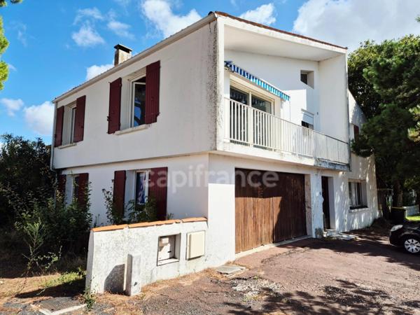 Maison à vendre 5 pièces ROYAN (17) - Terrain de 223m²