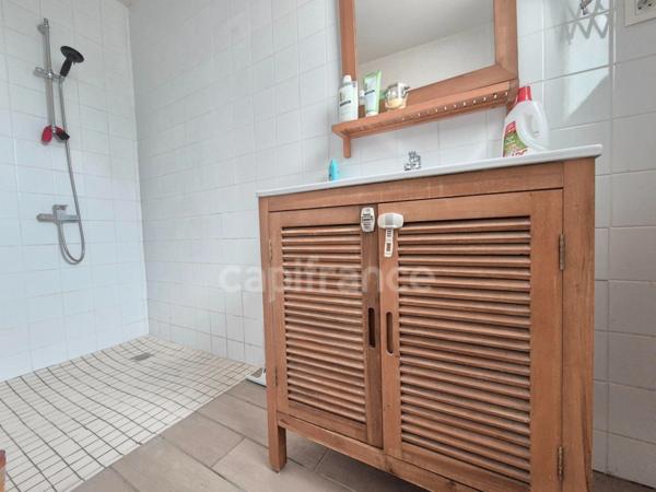 Maison à vendre 5 pièces ROYAN (17) - Terrain de 223m²