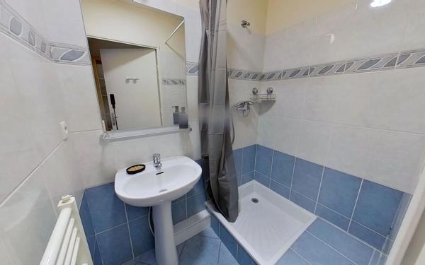 Appartement à louer    3 pièces • 98,94 m2 Lyon 6