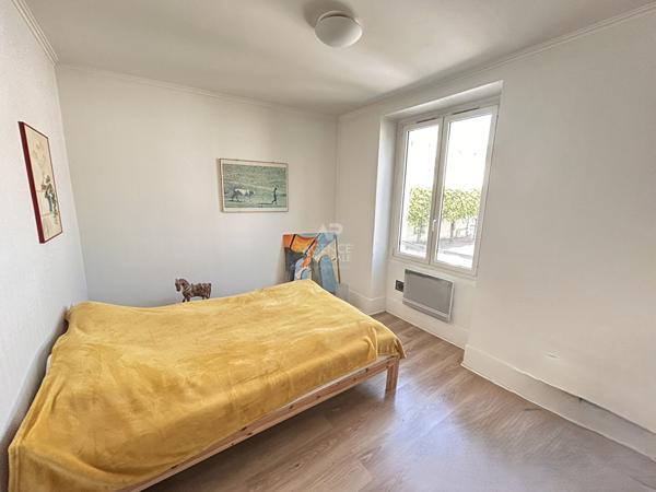 Appartement Poissy Centre ville 4 pièce(s) 75 m2 avec 2 parkings €299 000 ** - Référence 9184