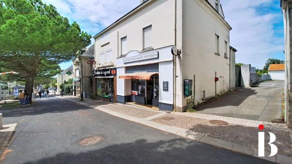 Appartement Carquefou duplex à renover plein BOURG 6 pièces 133 m2