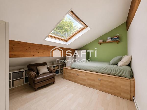Maison familiale 5 chambres avec jardin, dépendance et deux terrasses