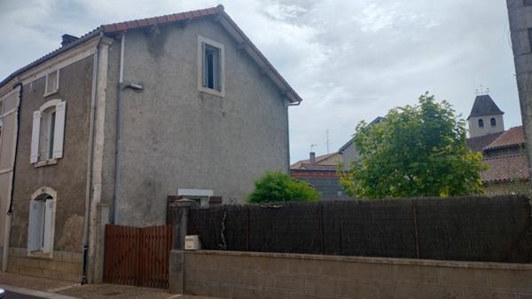 Maison à vendre 98 280 € Saint-Pardoux-la-Rivière 4 p 93 m² DPE C