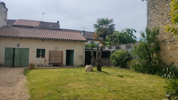 Maison à vendre 98 280 € Saint-Pardoux-la-Rivière 4 p 93 m² DPE C