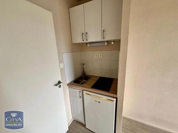 Appartement à louer 1 pièce 20.6m² Tours (37000)