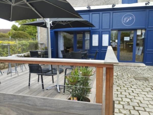 Fonds de commerce à vendre Cave à vin , épicerie fine , traiteur et snacking à TERRASSON LAVILLEDIEU (24)