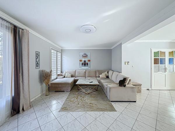 Maison 7 pièces - 165 m² Exclusivité efficity