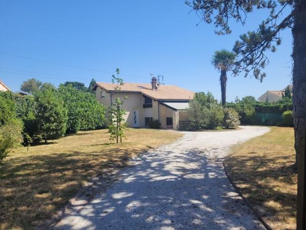 Maison à vendre 449 599 € Saint-Médard-en-Jalles 6 p 140 m² DPE C