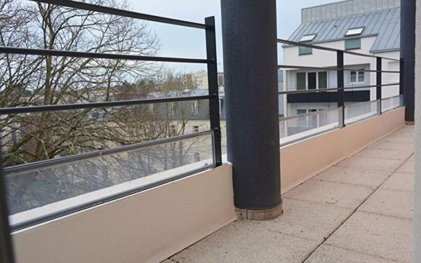 Appartement à vendre    5 pièces • 81 m2 Brest