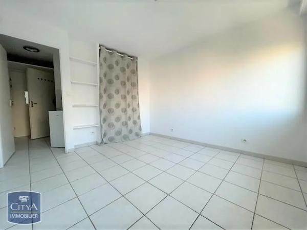 Appartement à louer 1 pièce 18.82m² Aix-en-Provence (13100)