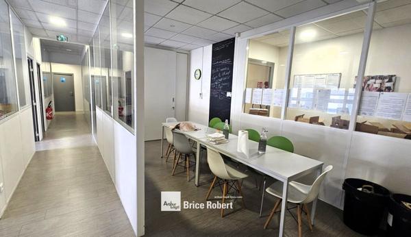 Bureaux à louer Lyon 3ème avec climatisation et accès immédiat métro
