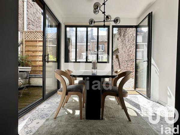 Maison 5 pièces de 128 m² à La Madeleine (59110)