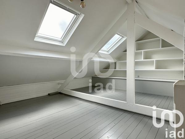 Maison 5 pièces de 128 m² à La Madeleine (59110)